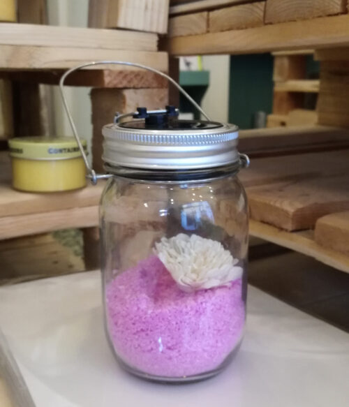 Vaso con luce a led e pannello solare
